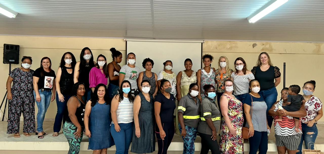CRAS REALIZA CAFÉ DA MANHÃ ESPECIAL EM HOMENAGEM AO “DIA INTERNACIONAL DA MULHER”