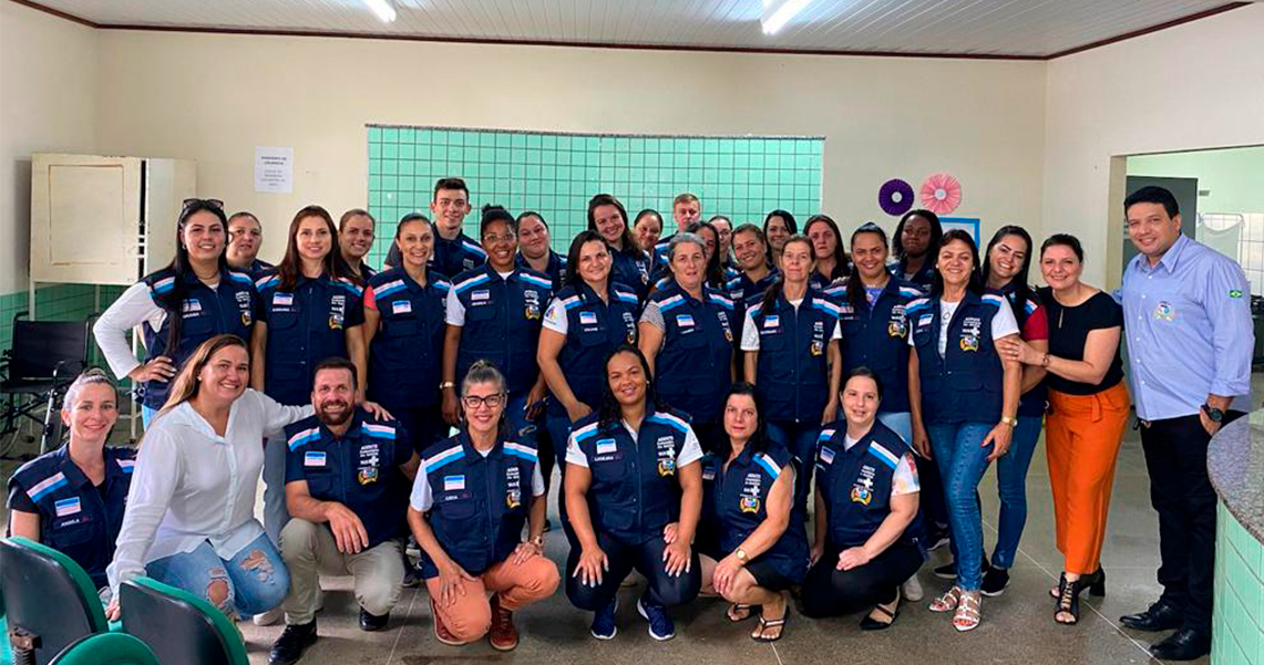 AGENTES COMUNITÁRIOS DE SAÚDE RECEBEM NOVO UNIFORME