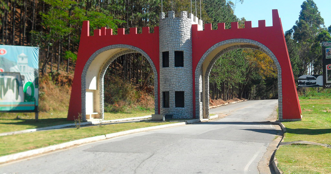 DESCUBRA CONCEIÇÃO DO CASTELO: EVENTO É NESTE FINAL DE SEMANA, EM PEDRA AZUL
