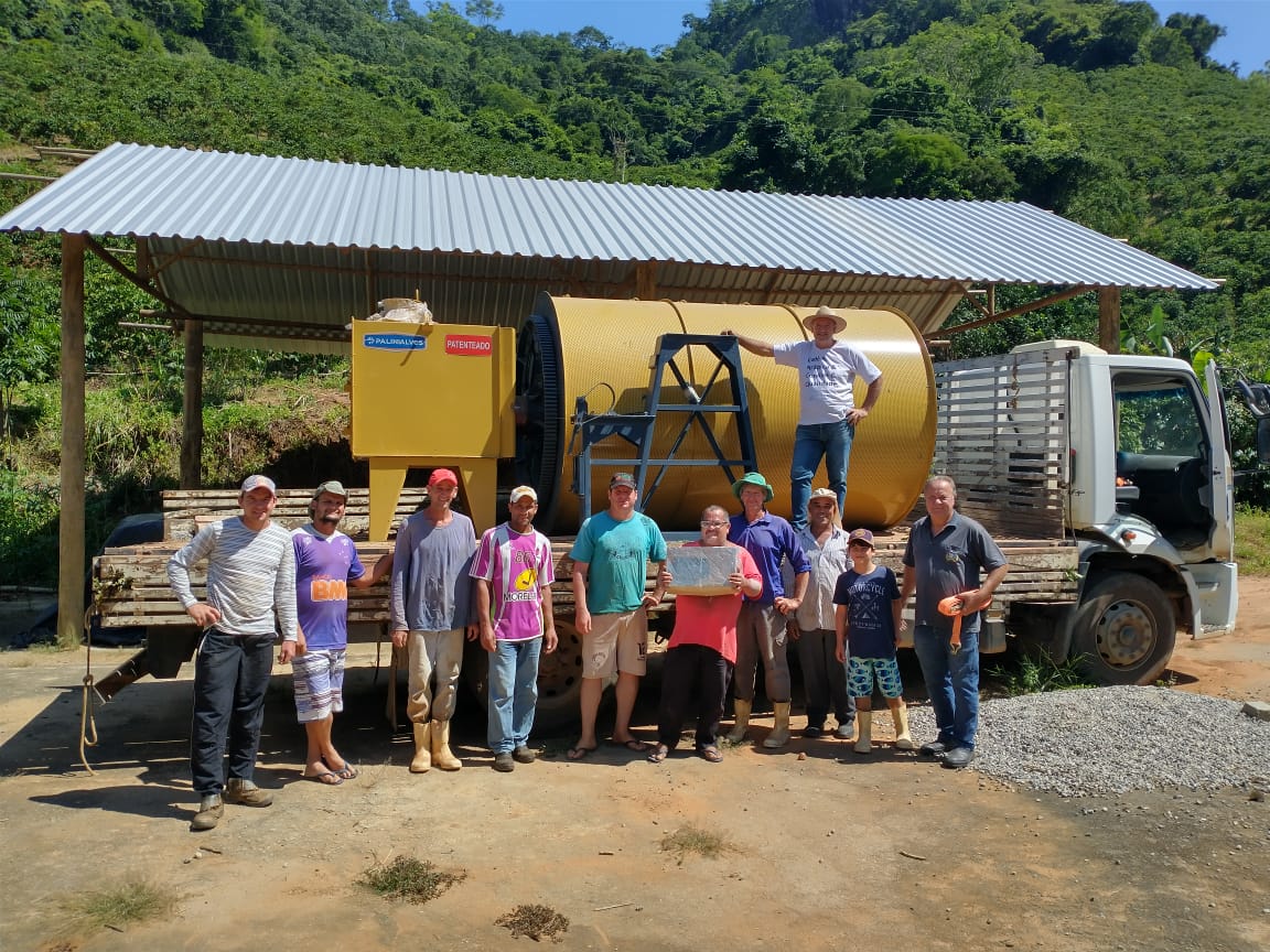 NOVOS SECADORES DE CAFÉ BENEFICIARÃO AGRICULTORES EM DUAS COMUNIDADES