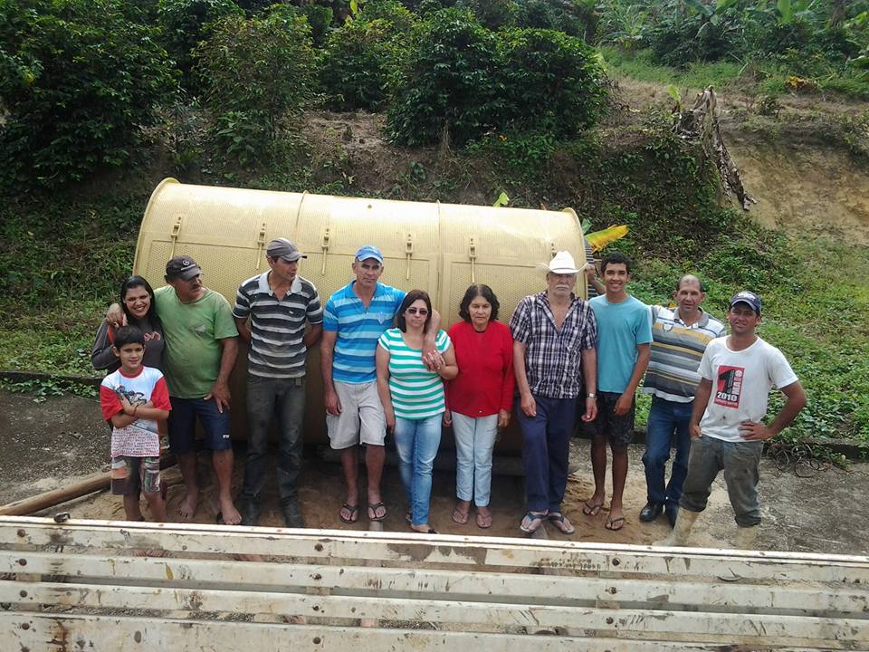Secadores de café é entregue em Monforte Frio beneficiando agricultores da região
