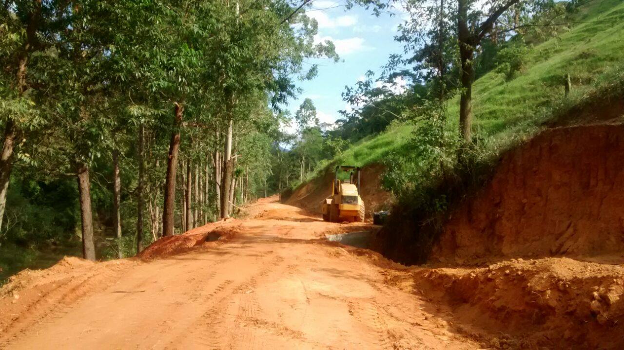 Conquista recebe entrega da construção da ponte de concreto pelo Governo Municipal