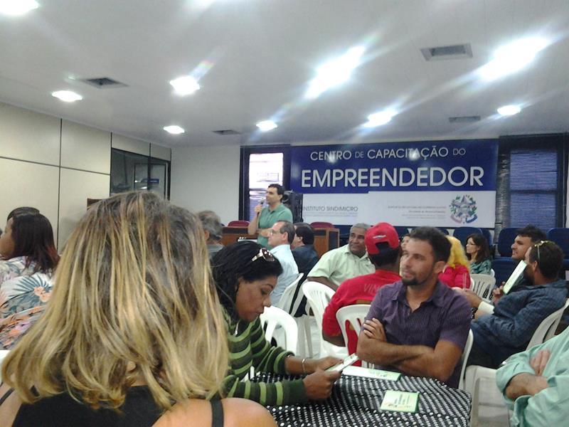 ASCOMRCC realiza curso de capacitação de resíduos sólidos no SIDIMICRO
