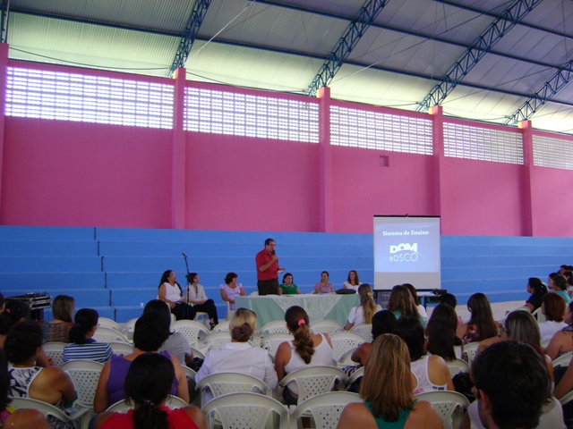 O Prefeito Municipal e Secretários receberam os professores da rede municipal de educação