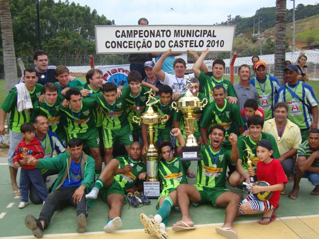 TAQUARUSSU FUTEBOL CLUBE É O CAMPEÃO DO CAMPEONATO MUNICIPAL DE FUTEBOL - 2010