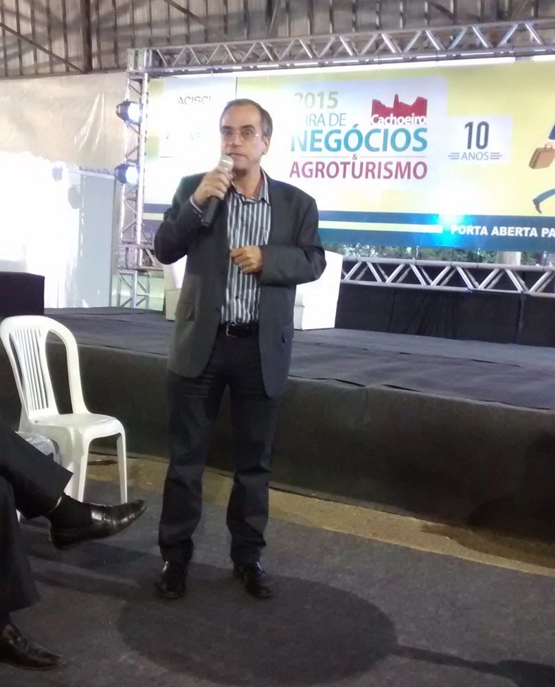 Agentes de desenvolvimento de Conceição do Castelo participaram da 10º Feira de Negócios e Encontro Regional de Desenvolvimento dos Municípios