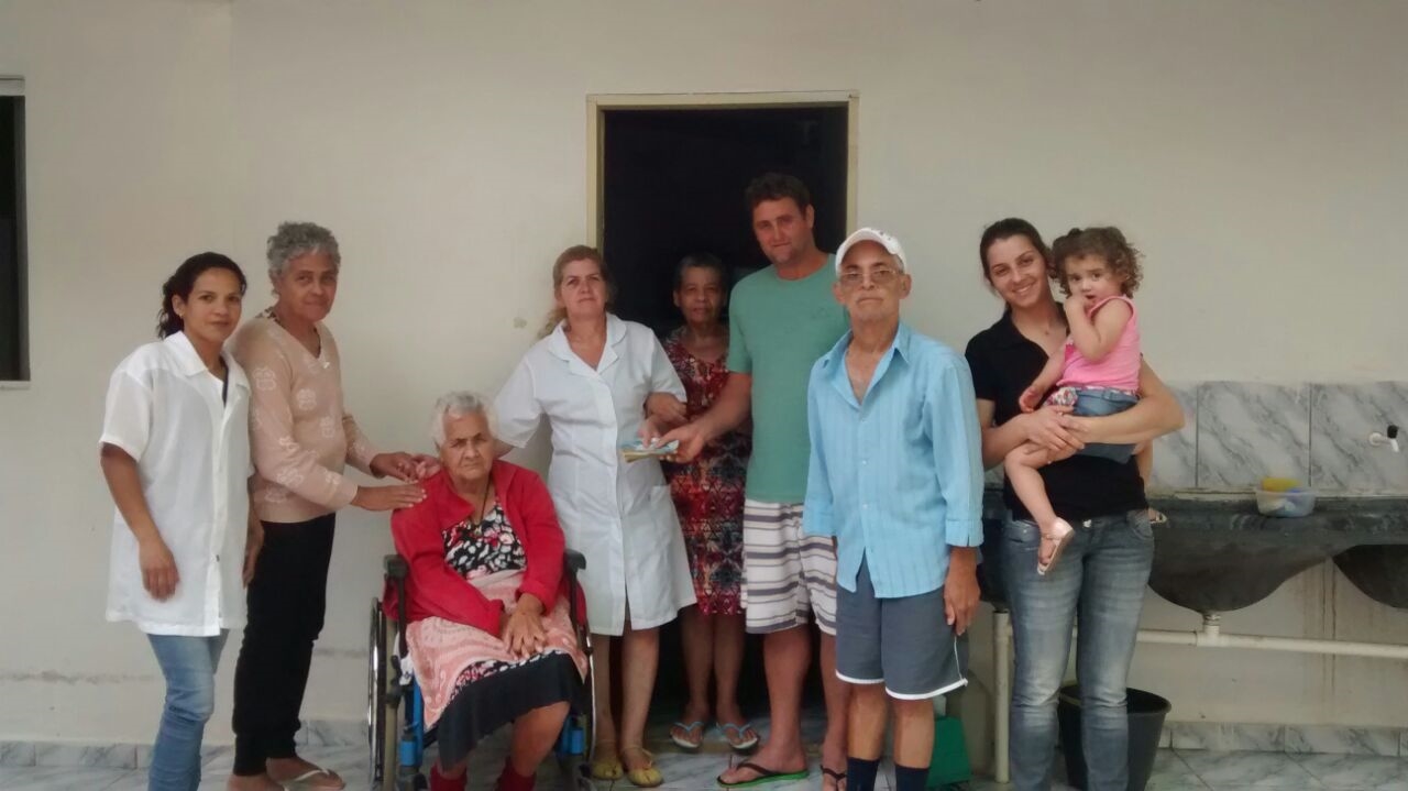 CAFAVI RECEBE DOAÇÃO DE R$1.400,00 POR MEIO DE APOIO BENEFICENTE DA COMUNIDADE DE RIBEIRÃO DE SANTA TEREZA