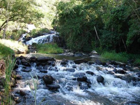 CACHOEIRA DO VARGAS EM CONCEIÇÃO DO CASTELO. CONFIRA A PROGRAMAÇÃO DO FINAL DE SEMANA