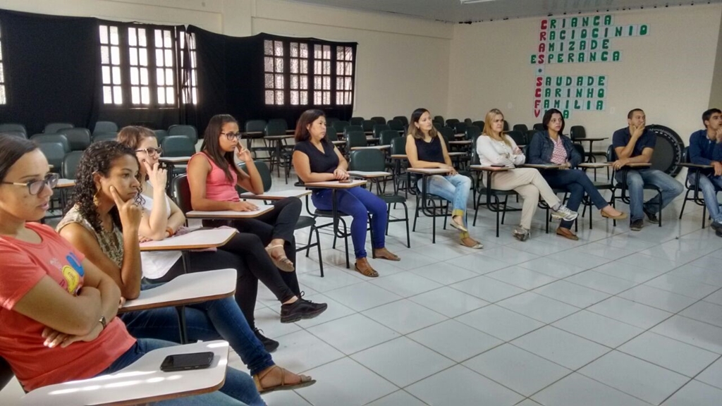 CREAS promove palestras em mobilização ao Dia Nacional de Combate ao Abuso e à Exploração Sexual contra Crianças e Adolescentes