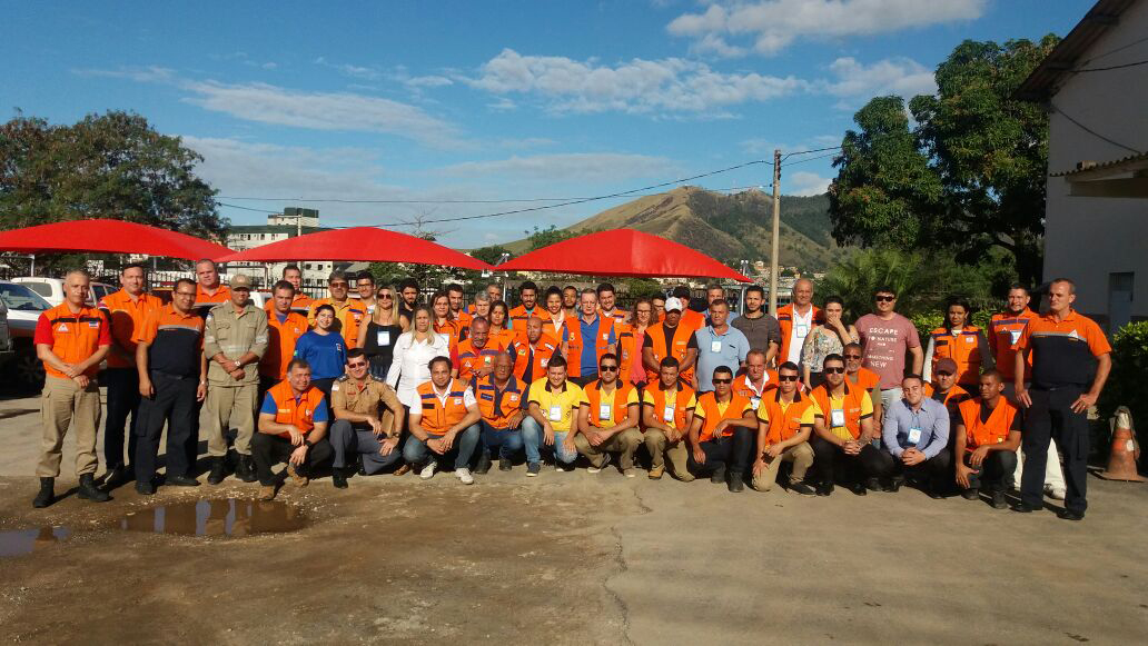 Defesa civil de Conceição do Castelo participou de uma capacitação em Cachoeiro de Itapemirim