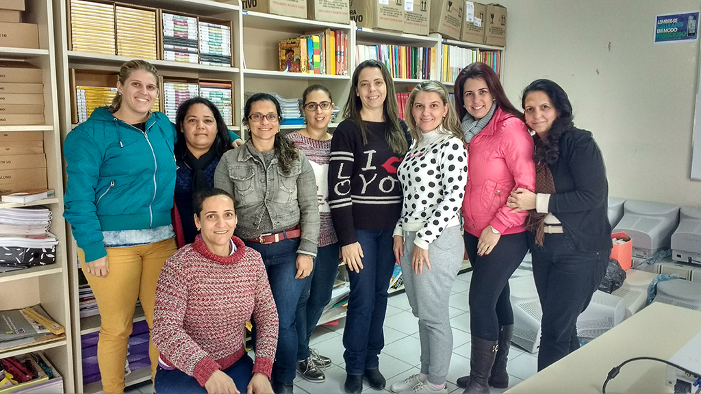 Professores da Rede Municipal de Ensino realizam estudo a partir do Documentário: “Nunca me sonharam”