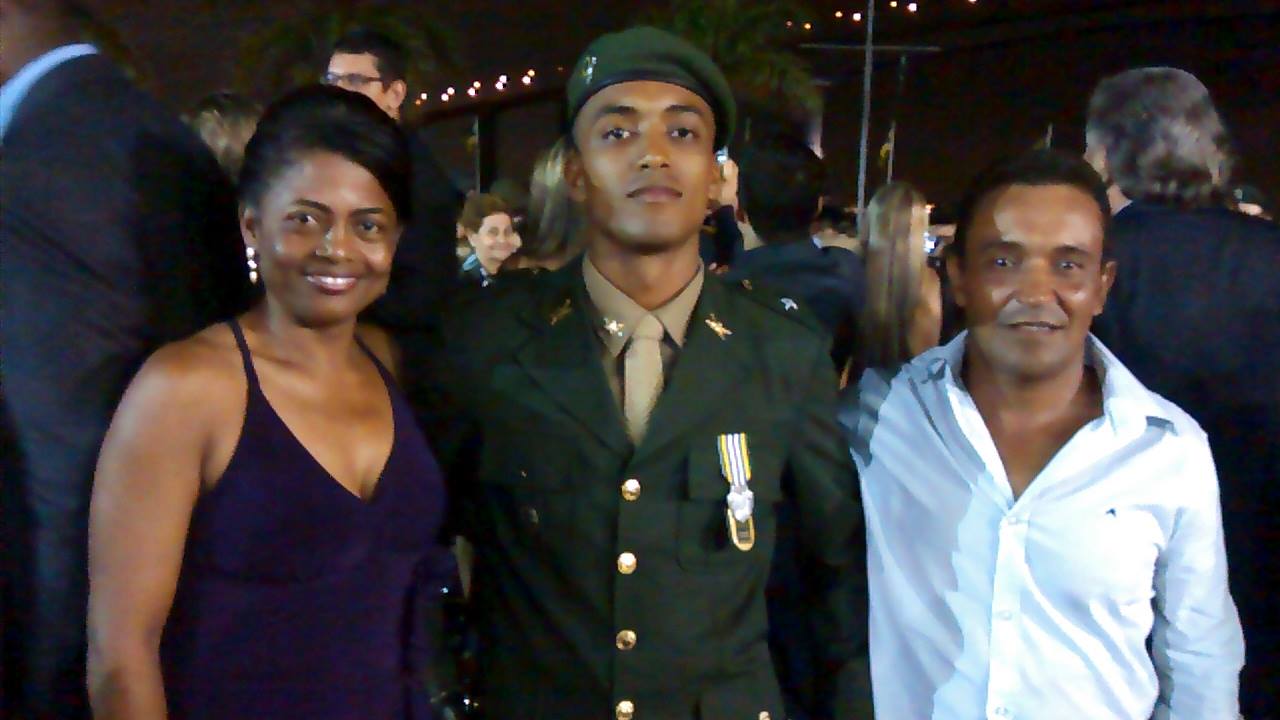 Jovem conceiçoense Francisco Wellington Augusto recebe Medalha Correia Lima por mérito e conhecimentos prestados na Academia do Exército Brasileiro