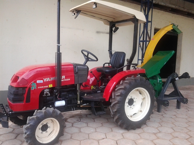 SEAG beneficia o Conselho de Desenvolvimento da Comunidade do Angá com a aquisição de um trator agrícola